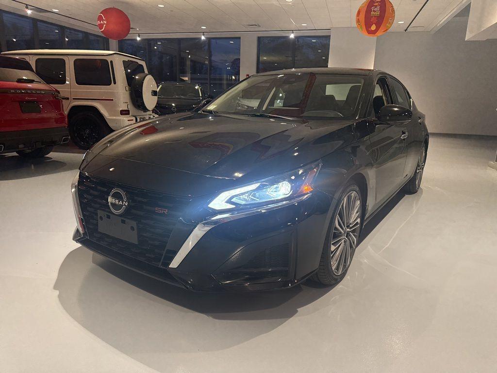 used 2023 Nissan Altima car, priced at $18,486