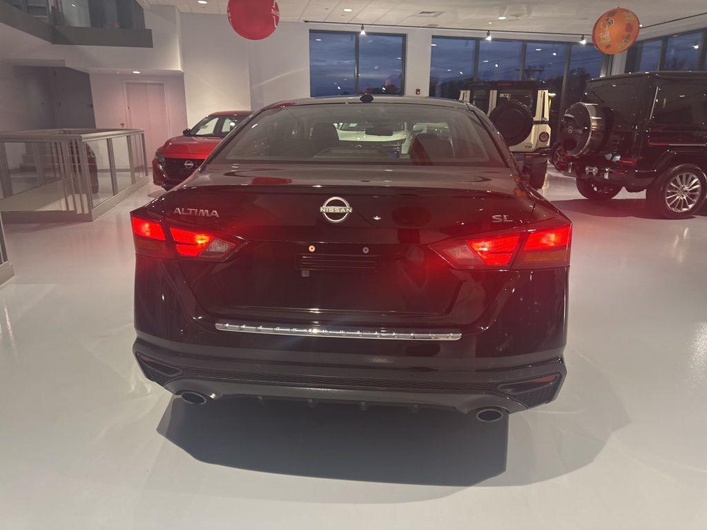 used 2023 Nissan Altima car, priced at $18,486