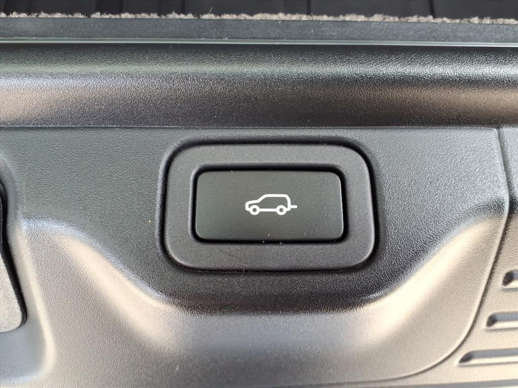 used 2021 Land Rover Range Rover car, priced at $41,880