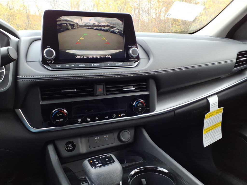 new 2025 Nissan Rogue car, priced at $32,460