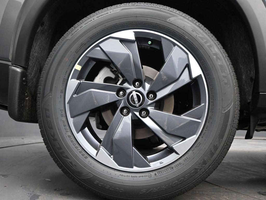 new 2026 Nissan Rogue car, priced at $30,500