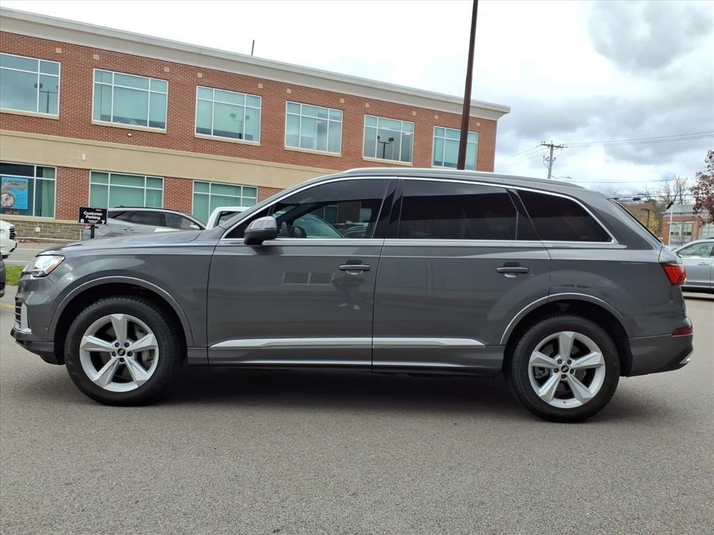 used 2022 Audi Q7 car, priced at $32,236