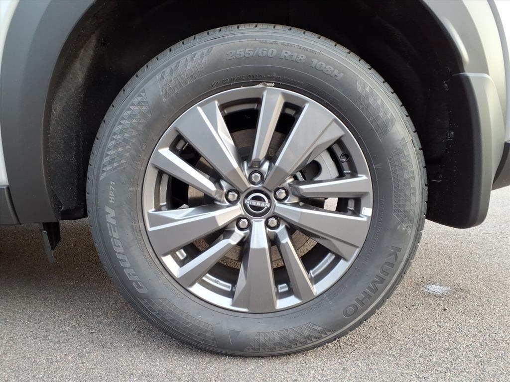 new 2025 Nissan Pathfinder car, priced at $35,775