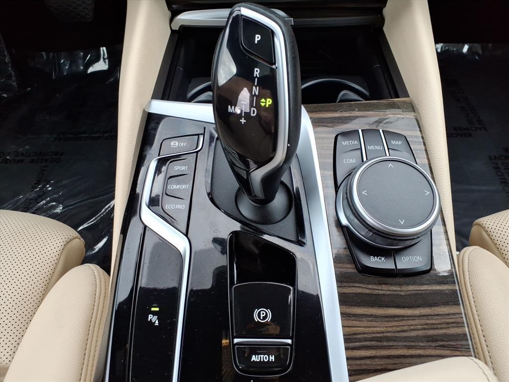 used 2022 BMW 530 car, priced at $35,039