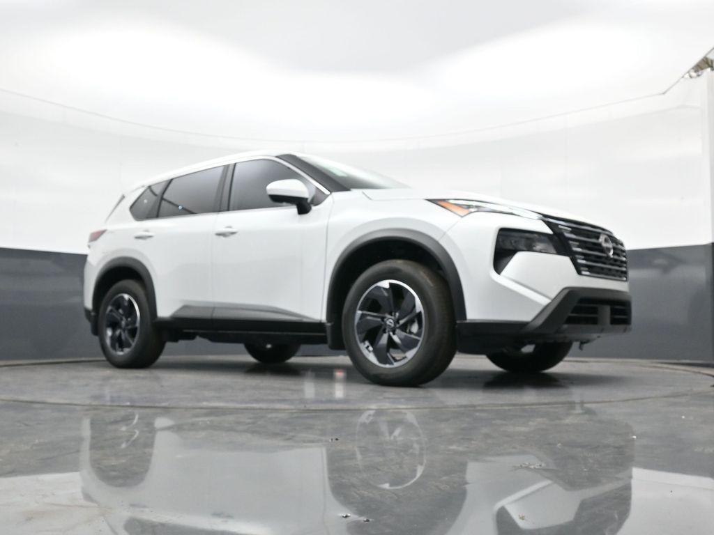 new 2025 Nissan Rogue car, priced at $33,551