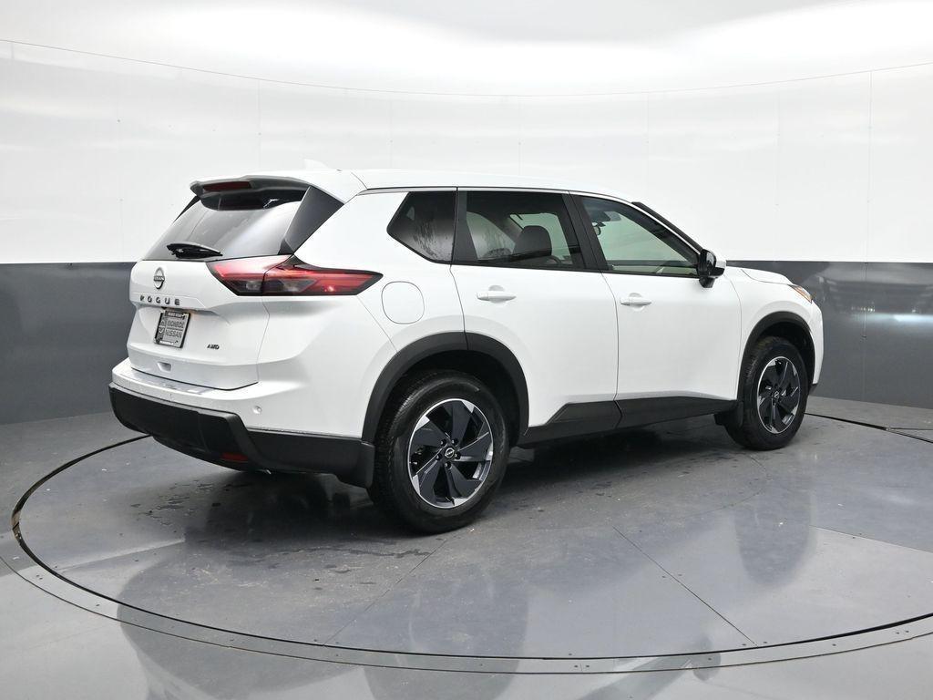 new 2025 Nissan Rogue car, priced at $33,551