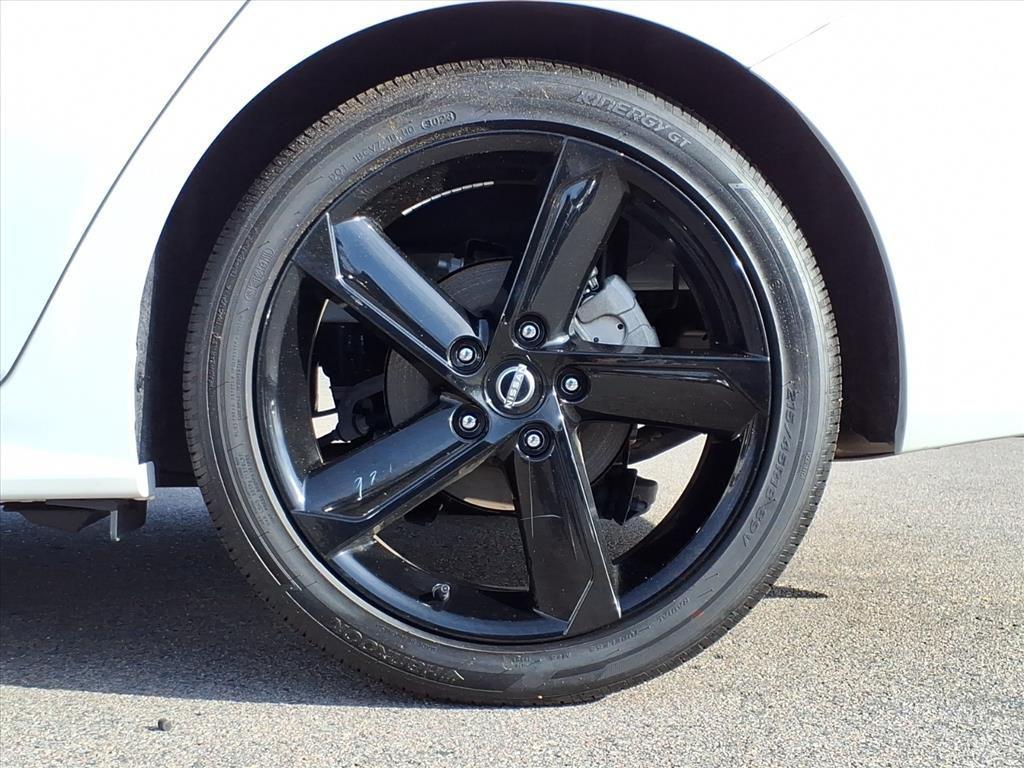 used 2024 Nissan Sentra car, priced at $21,372