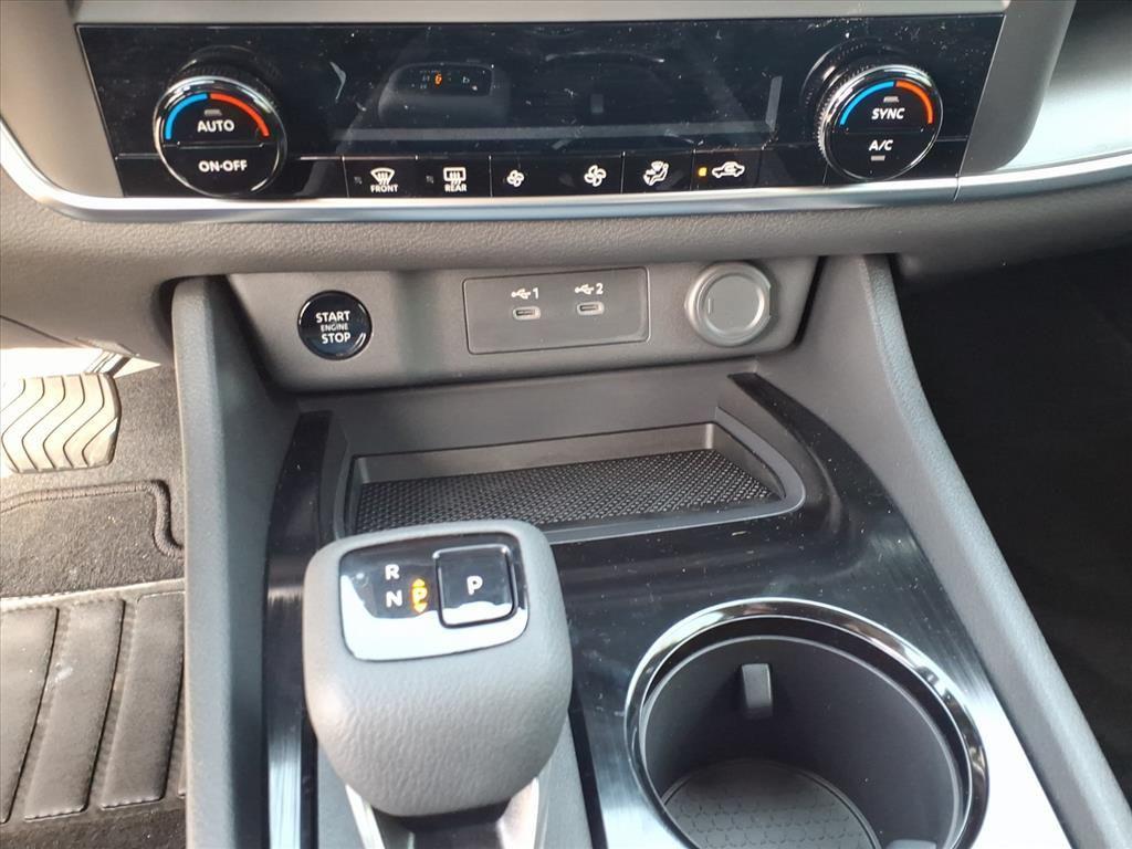 new 2026 Nissan Rogue car, priced at $30,400