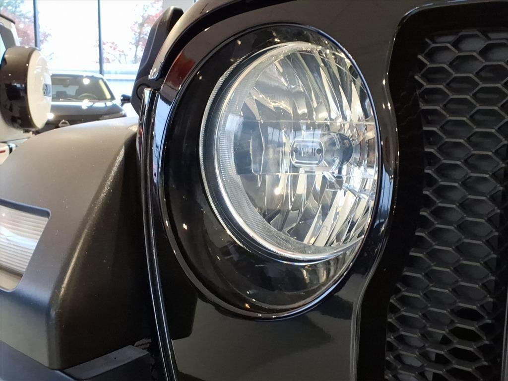 used 2018 Jeep Wrangler Unlimited car, priced at $20,429