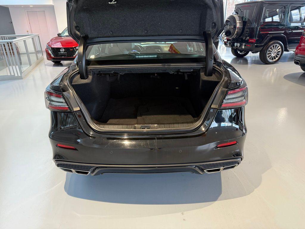 used 2023 Nissan Maxima car, priced at $21,052