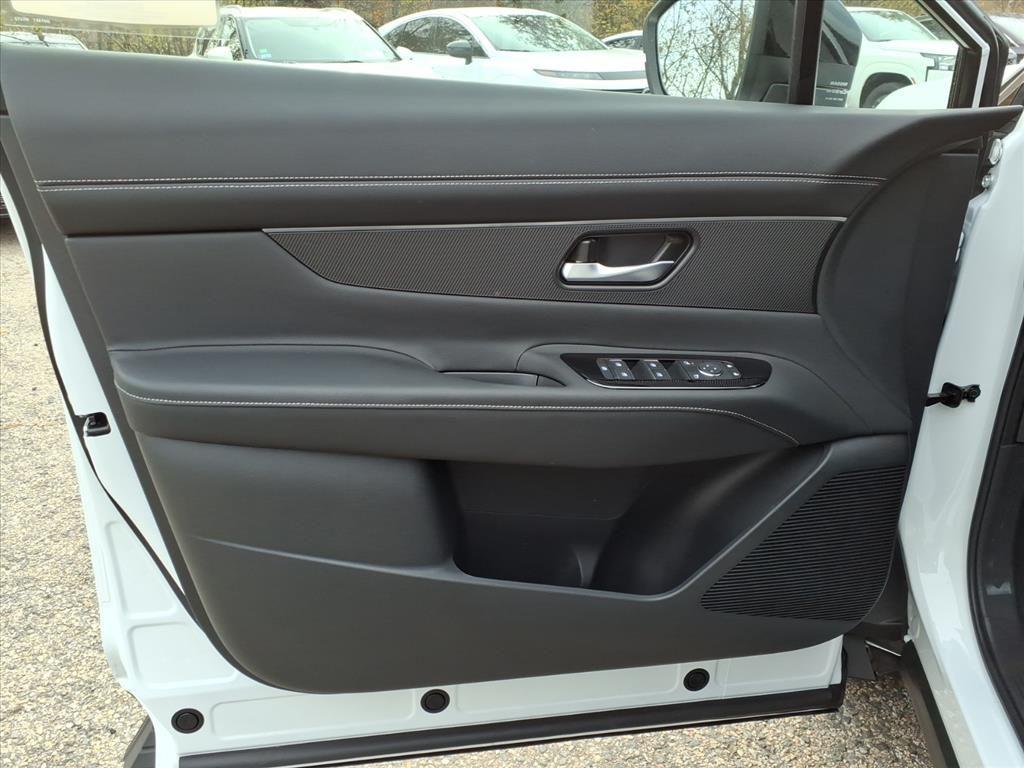 new 2025 Nissan Murano car, priced at $36,010