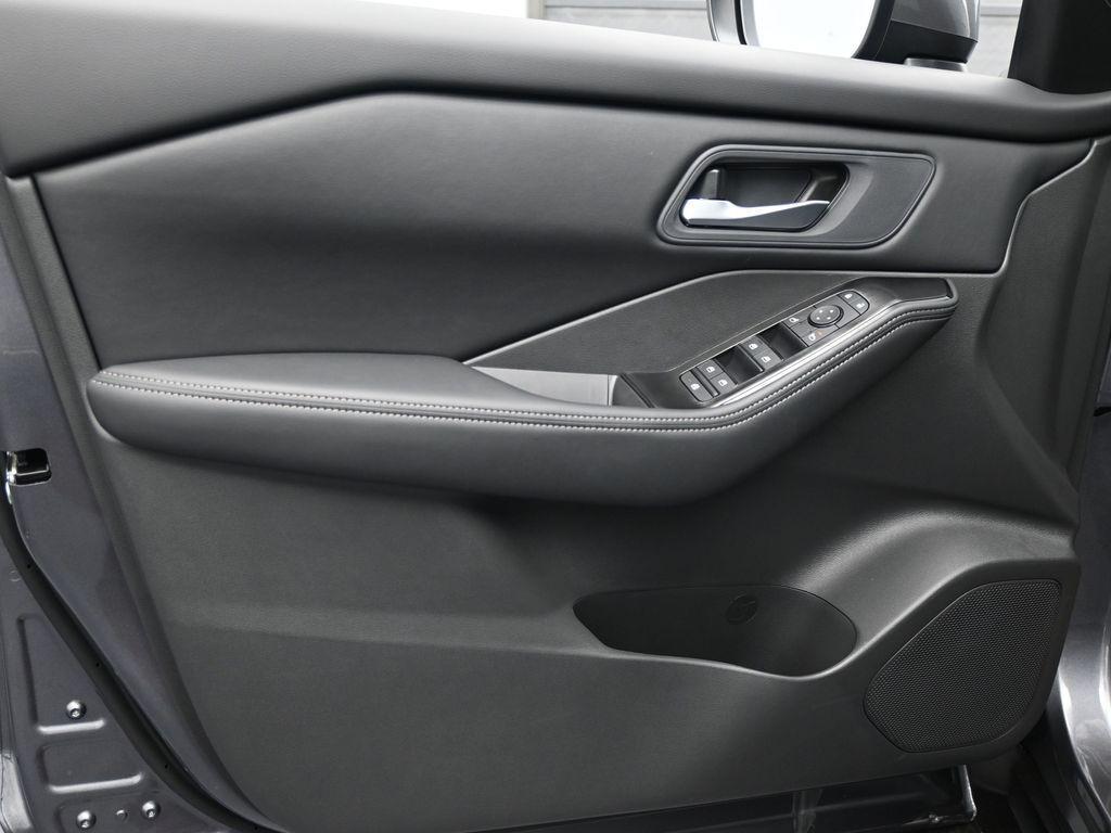 new 2026 Nissan Rogue car, priced at $30,400