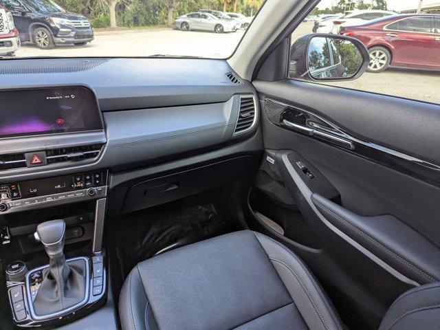 used 2025 Kia Seltos car, priced at $26,034