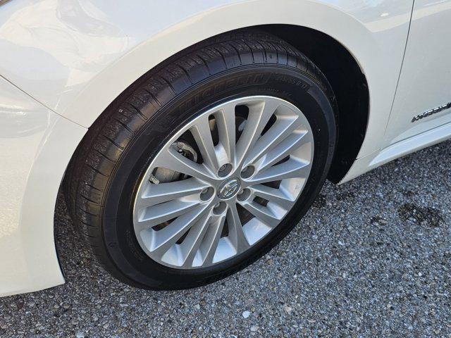 used 2015 Toyota Avalon Hybrid car, priced at $14,988