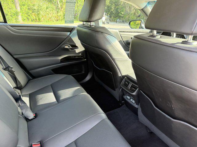 used 2022 Lexus ES 350 car, priced at $31,406