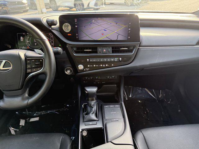 used 2022 Lexus ES 350 car, priced at $31,406