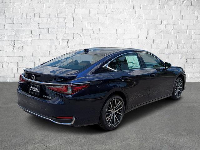 new 2025 Lexus ES 300h car, priced at $48,356