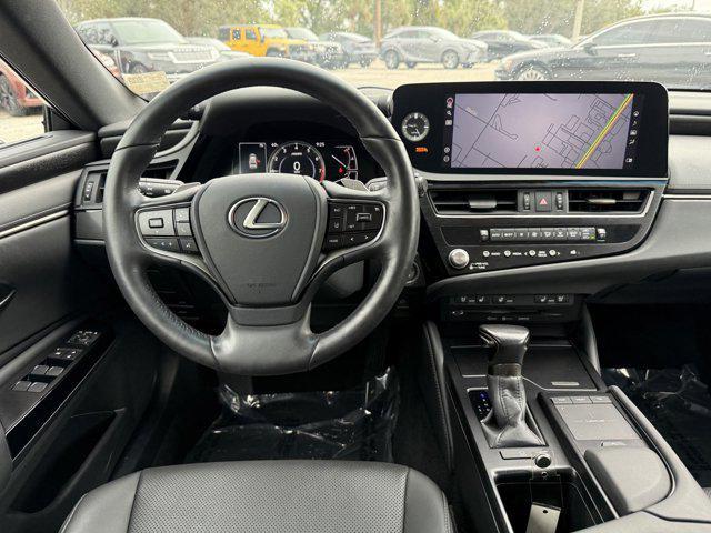 used 2022 Lexus ES 350 car, priced at $35,448