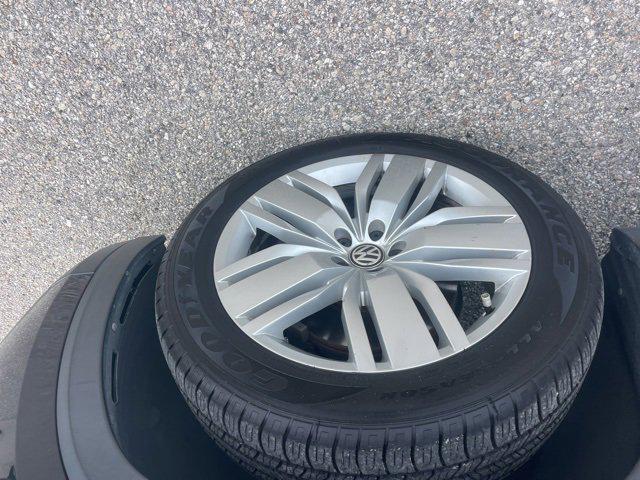 used 2019 Volkswagen Atlas car, priced at $13,994