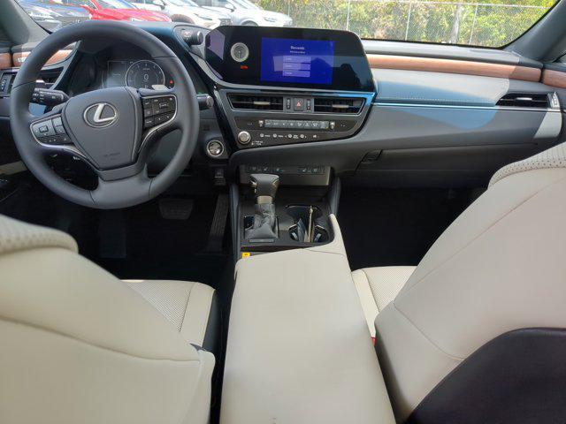new 2025 Lexus ES 350 car, priced at $45,858