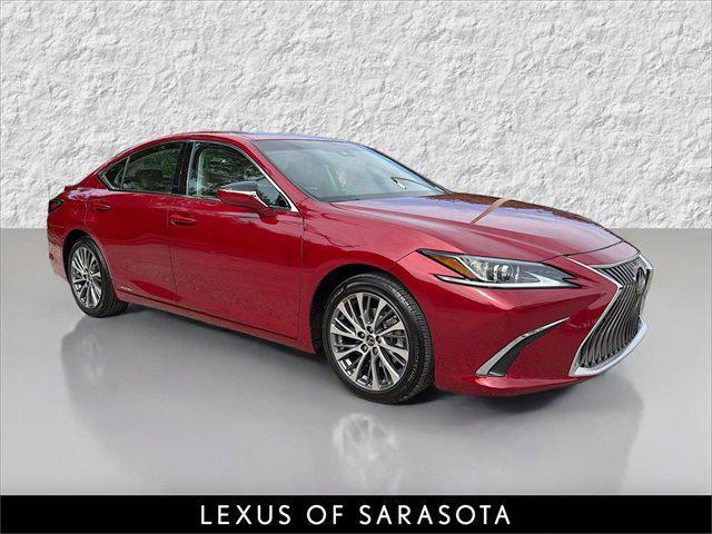 used 2020 Lexus ES 300h car, priced at $29,999