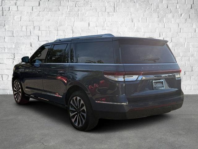 used 2022 Lincoln Navigator car, priced at $59,155