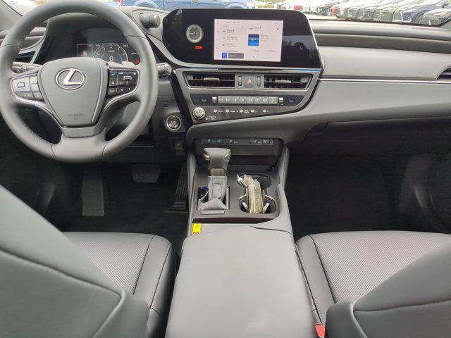 new 2025 Lexus ES 350 car, priced at $46,318