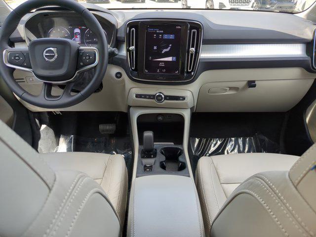 used 2022 Volvo XC40 car, priced at $20,874