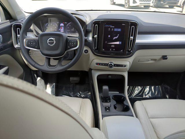 used 2022 Volvo XC40 car, priced at $20,874