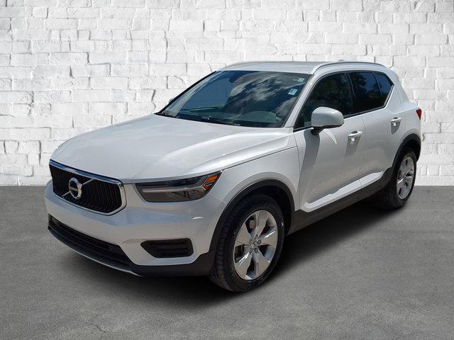 used 2022 Volvo XC40 car, priced at $20,874