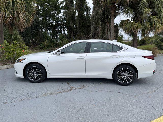 new 2024 Lexus ES 250 car, priced at $45,770