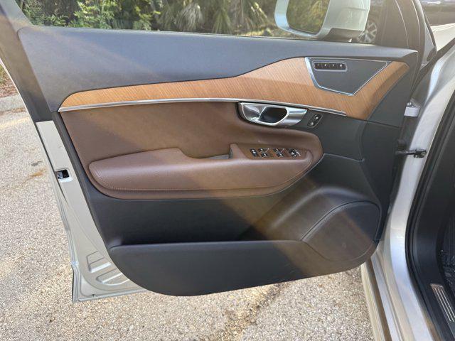 used 2022 Volvo XC90 car, priced at $35,401