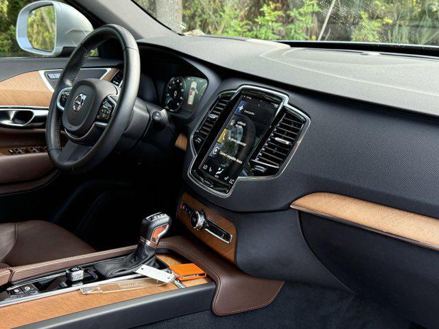 used 2022 Volvo XC90 car, priced at $35,401