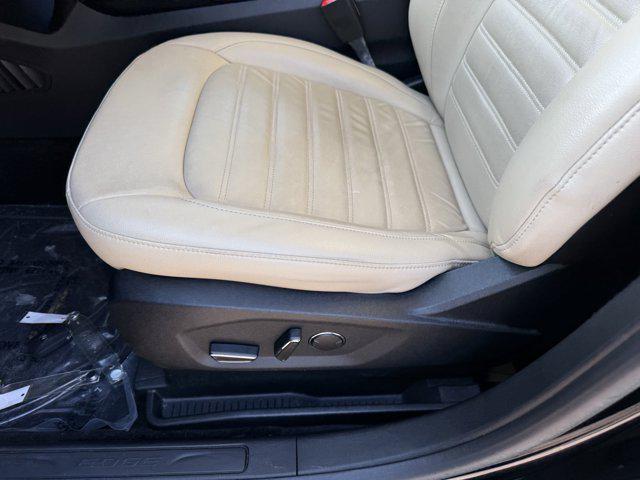 used 2018 Ford Edge car, priced at $15,263