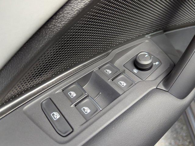 used 2025 Volkswagen Tiguan car, priced at $34,299