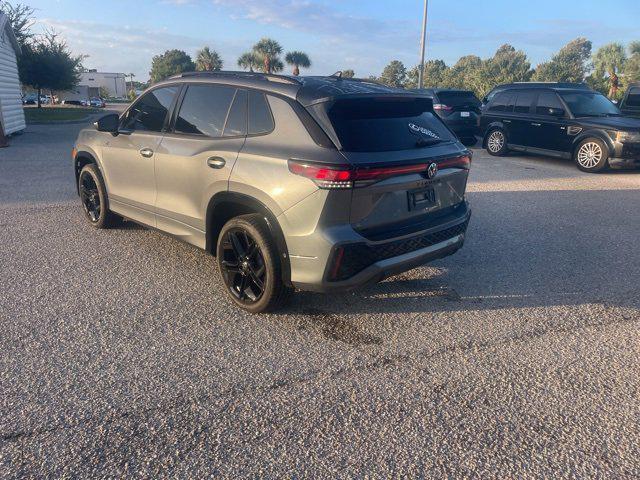 used 2025 Volkswagen Tiguan car, priced at $33,412