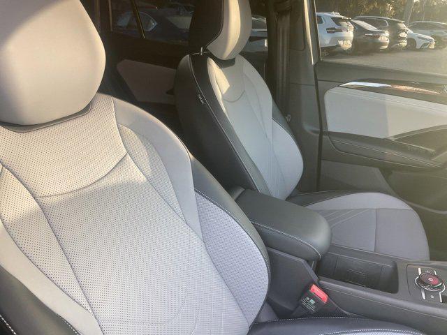 used 2025 Volkswagen Tiguan car, priced at $33,412