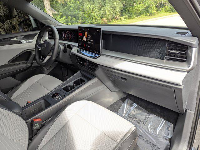 used 2025 Volkswagen Tiguan car, priced at $34,299