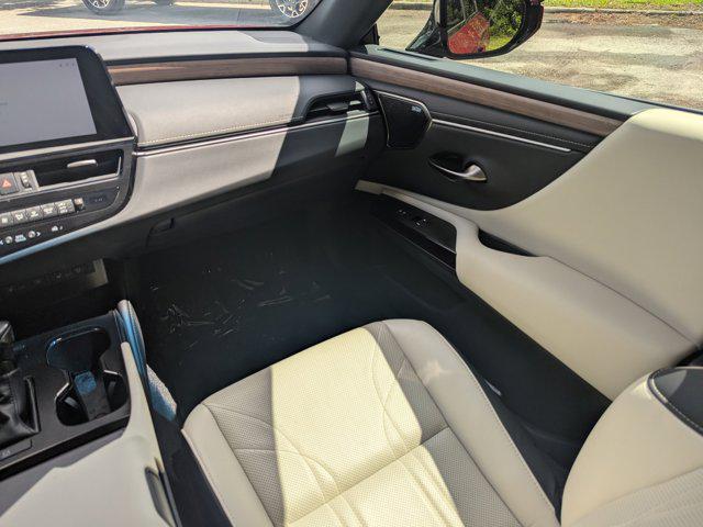 used 2023 Lexus ES 350 car, priced at $42,979