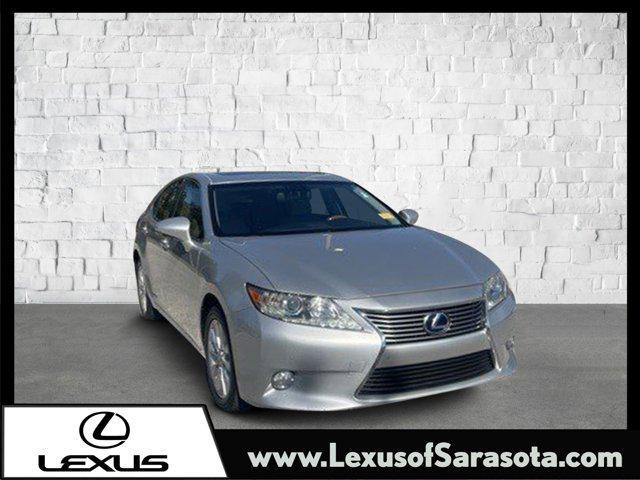 used 2013 Lexus ES 300h car, priced at $12,887