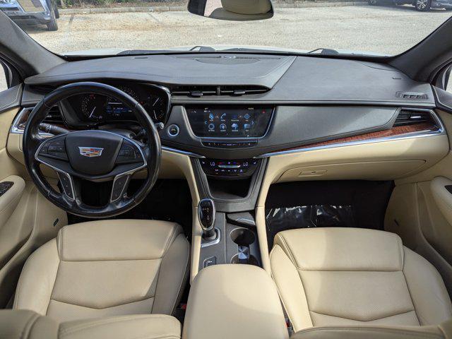 used 2018 Cadillac XT5 car, priced at $17,596