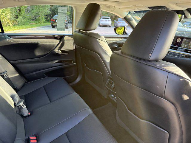 used 2021 Lexus ES 350 car, priced at $30,998