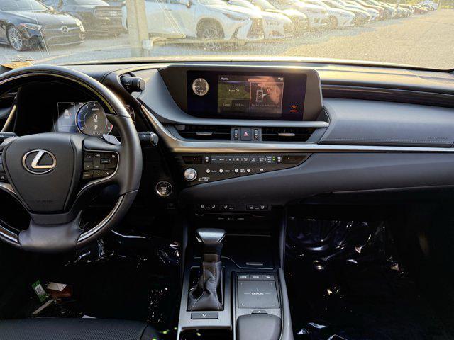 used 2021 Lexus ES 350 car, priced at $30,998