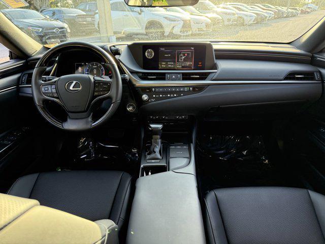 used 2021 Lexus ES 350 car, priced at $30,998