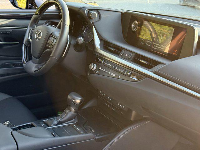 used 2021 Lexus ES 350 car, priced at $30,998