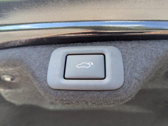 new 2025 Lexus ES 300h car, priced at $51,507