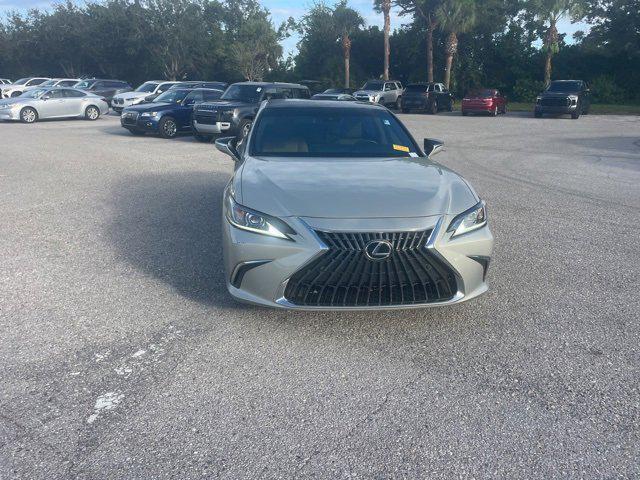 used 2022 Lexus ES 350 car, priced at $36,820