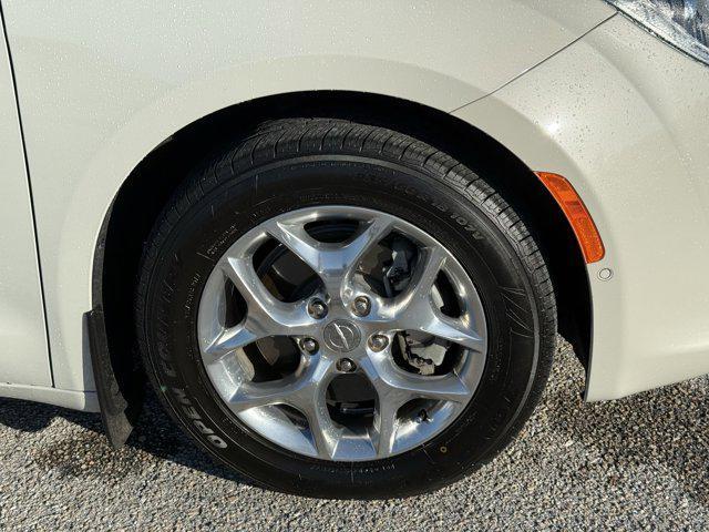 used 2019 Chrysler Pacifica car, priced at $24,688