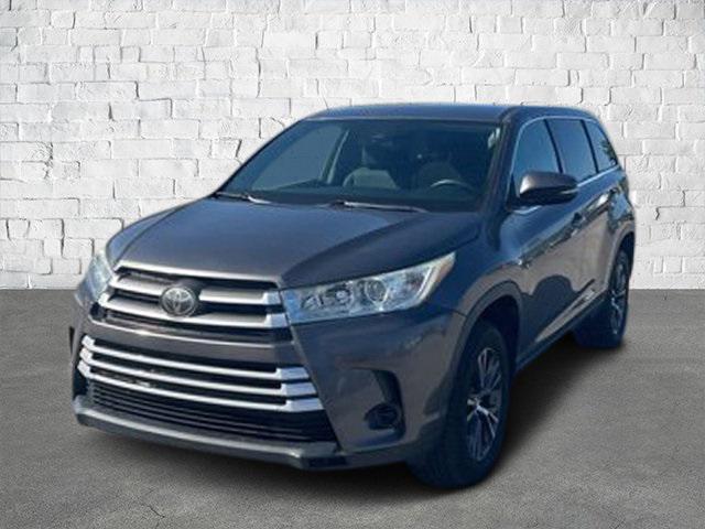 used 2018 Toyota Highlander car, priced at $13,441