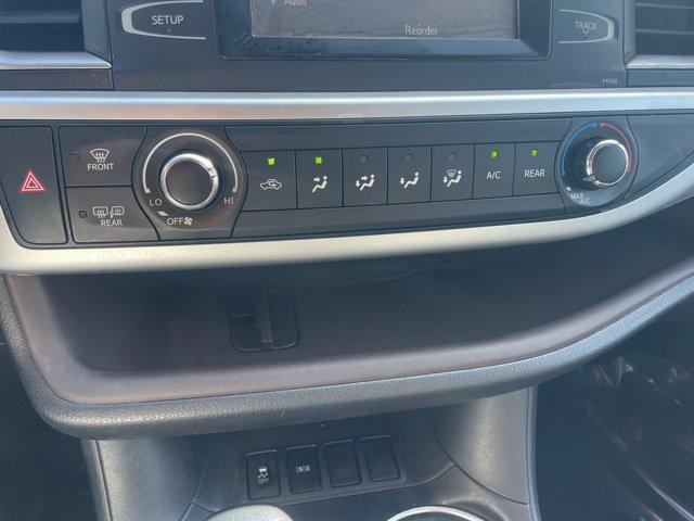 used 2018 Toyota Highlander car, priced at $14,943